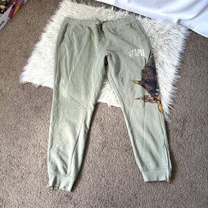 Staple Pigeon Joggers with Eagle Graphic 3XL Green